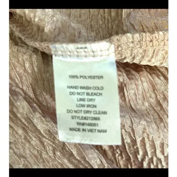 Monteau Champagne Metallic Textured Short Sleeve Top Size Small NWT - Picture 13 of 15